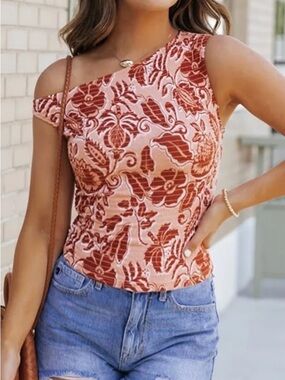 Free People Shea Asymmetric Smocked Top Apricot Floral
Cotton Size S